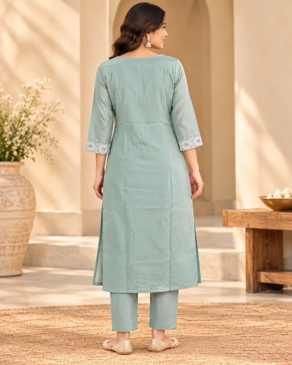 Elegant Sea Green Embroidered Co-ord Set(M) - Image 3